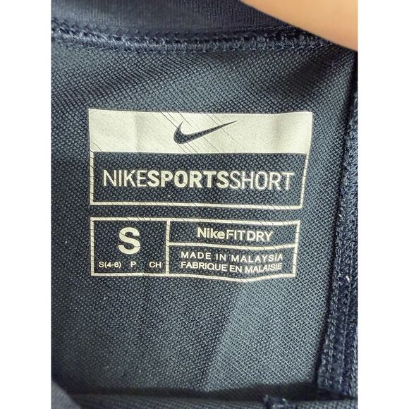Nike Womens Capris Size Small Navy Blue Nike Sports Short Dry Fit - Picture 3 of 10